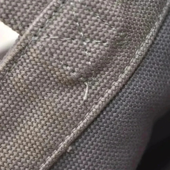 Louis Vuitton Fondation Exclusive Shoulder Tote Bag Canvas Gray - Picture 8 of 14